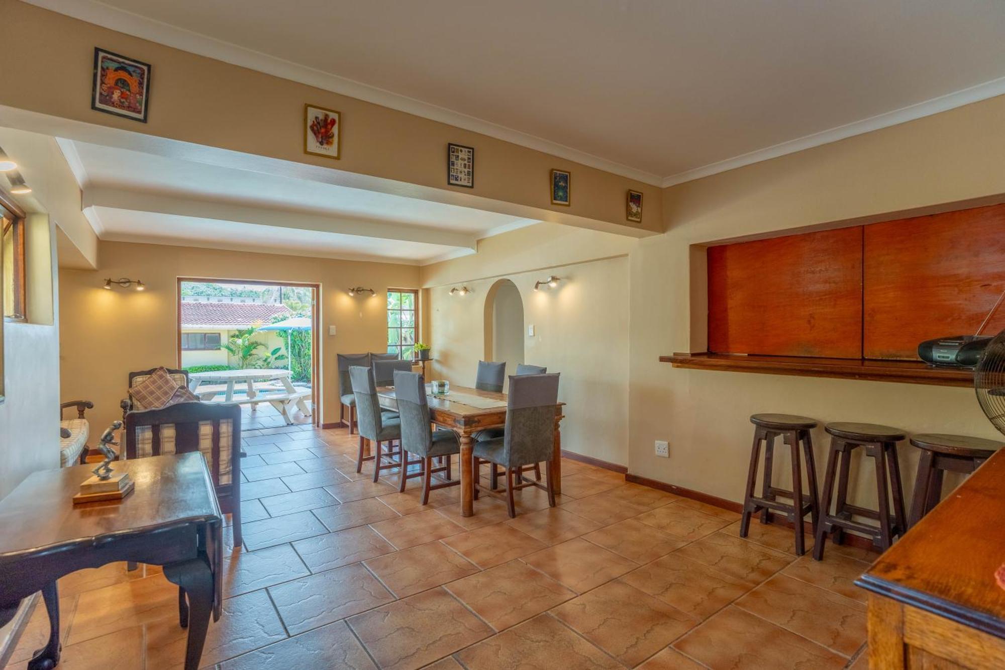 Durban Backpackers Bed & Breakfast Bagian luar foto
