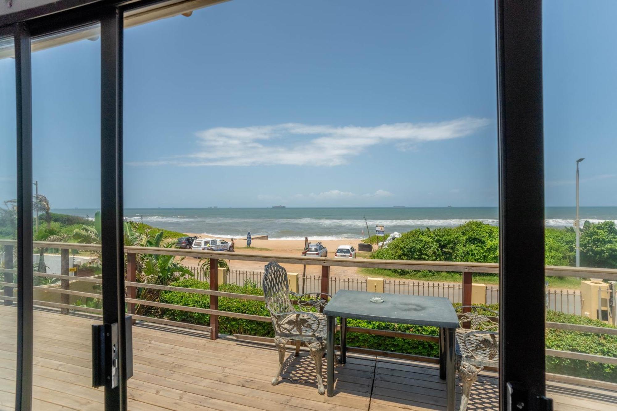 Durban Backpackers Bed & Breakfast Bagian luar foto