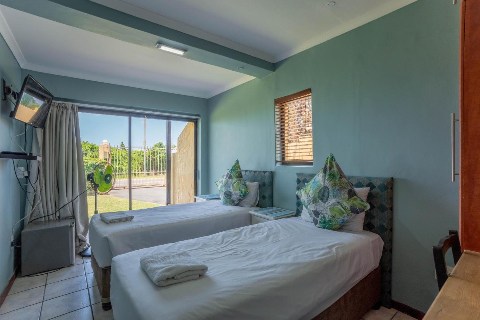 Durban Backpackers Bed & Breakfast Bagian luar foto